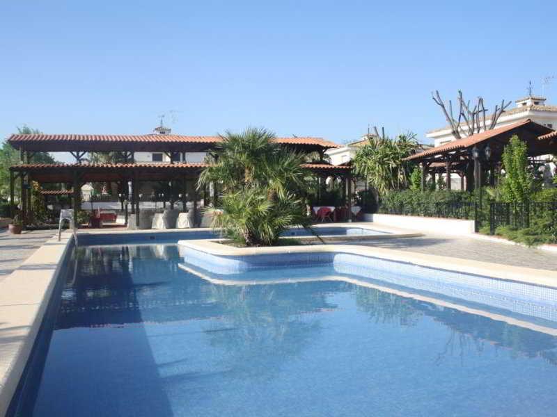 La Carreta Hotel 3*
