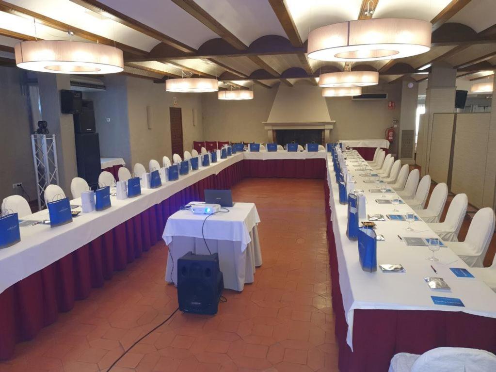 Hotel La Carreta Chiva