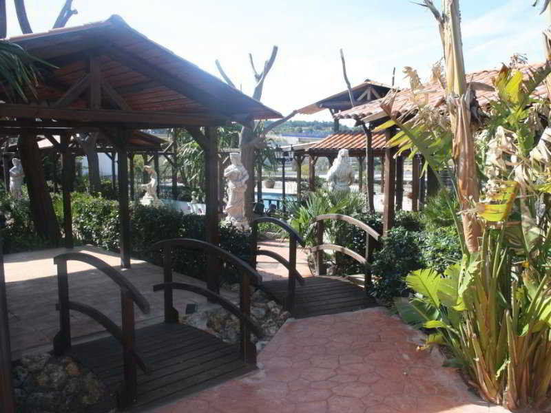 La Carreta Hotel Chiva